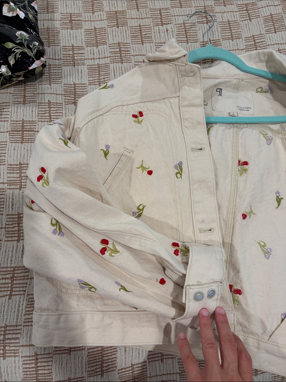 Pilcro Tulip Crop Denim Jacket - Picture 9 of 9